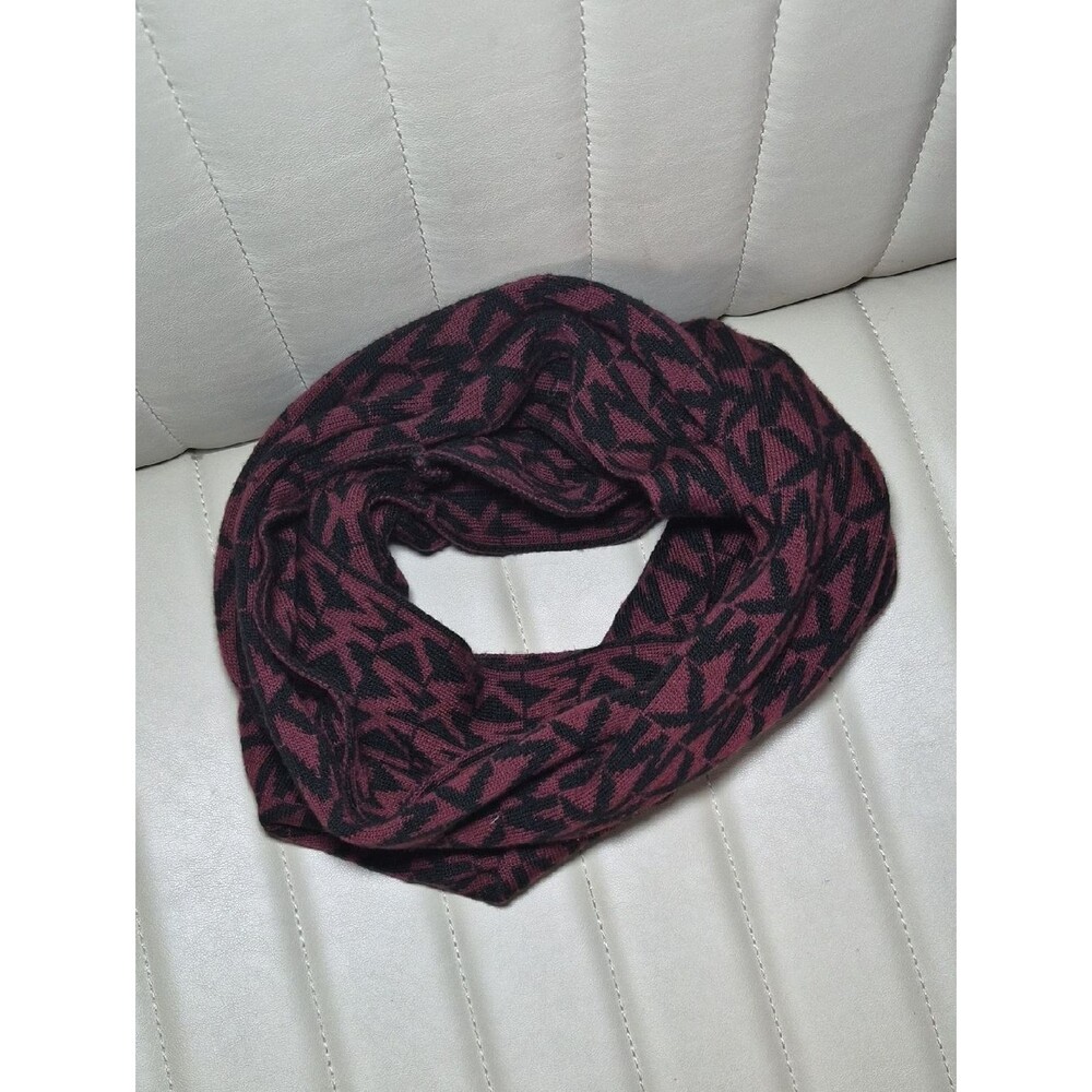 Michael Kors Women’s Burgundy and Black Knit Infinity Scarf